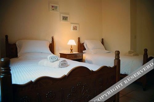 Пейя: Lithos Holiday Villas