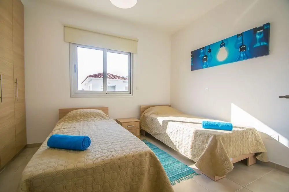 Протарас: Aigli Villa