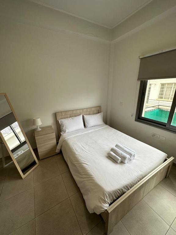 Лимассол: Modern city center studio saripolou