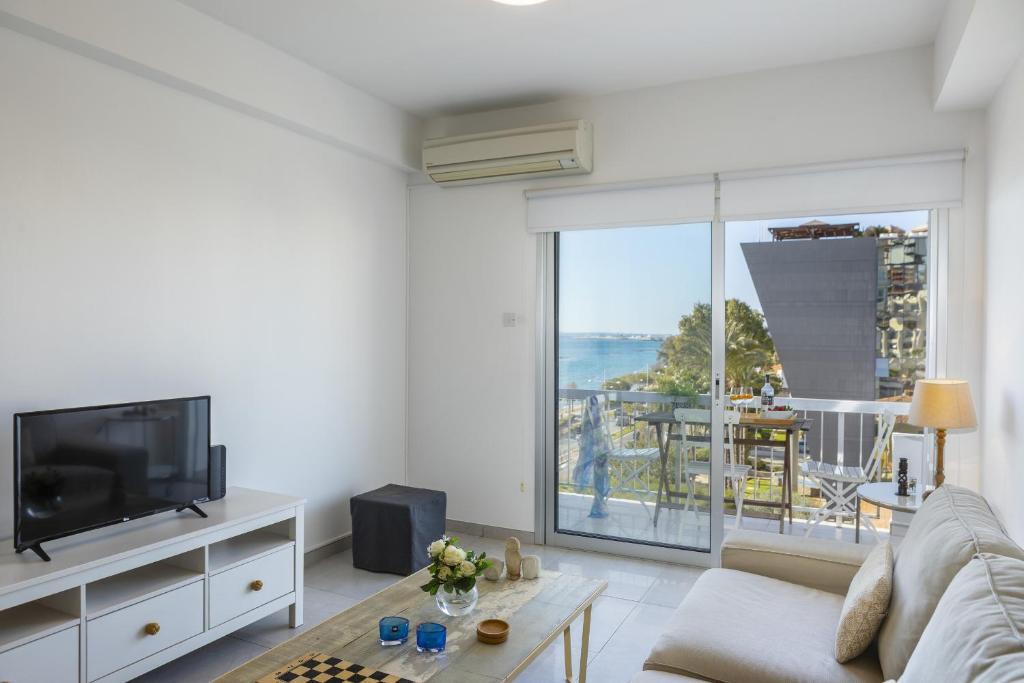 Лимассол: Limassol Olimpia Beach Suite