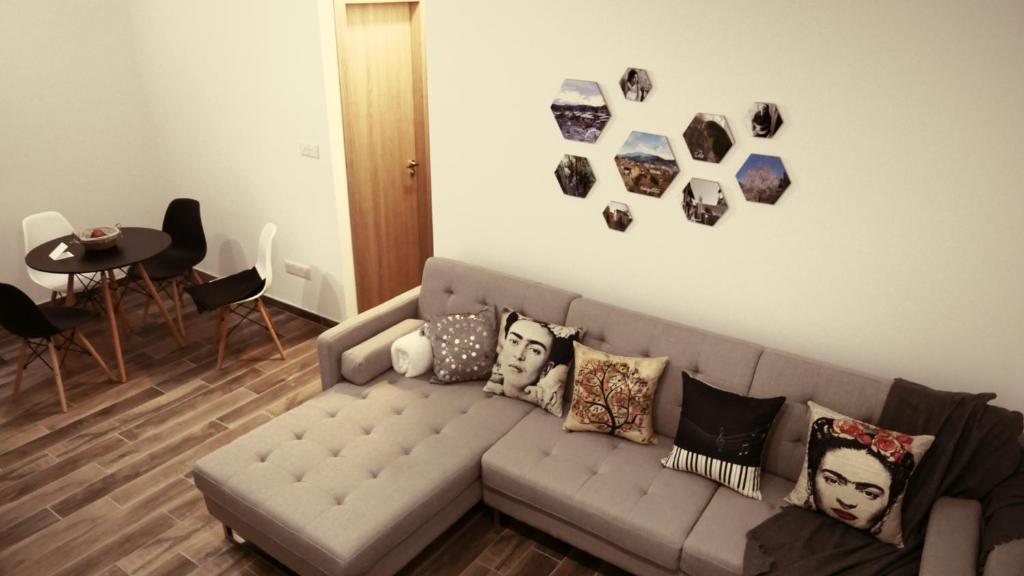 Какопетрия: Evmelia Kakopetria Suites