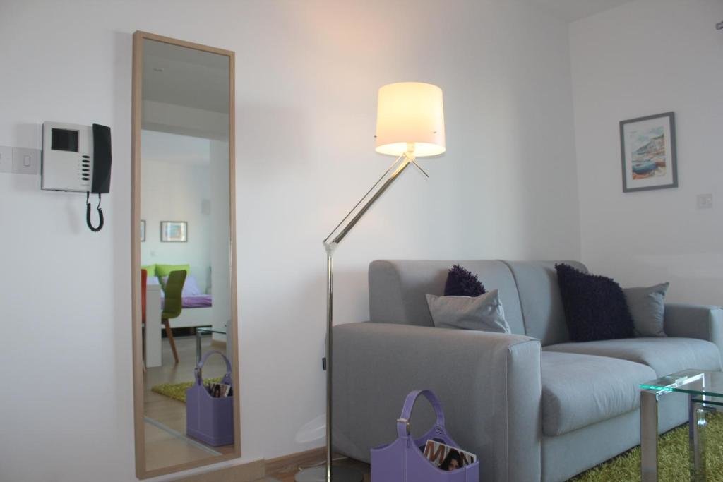 Лимассол: Eden Beach Apartment 611