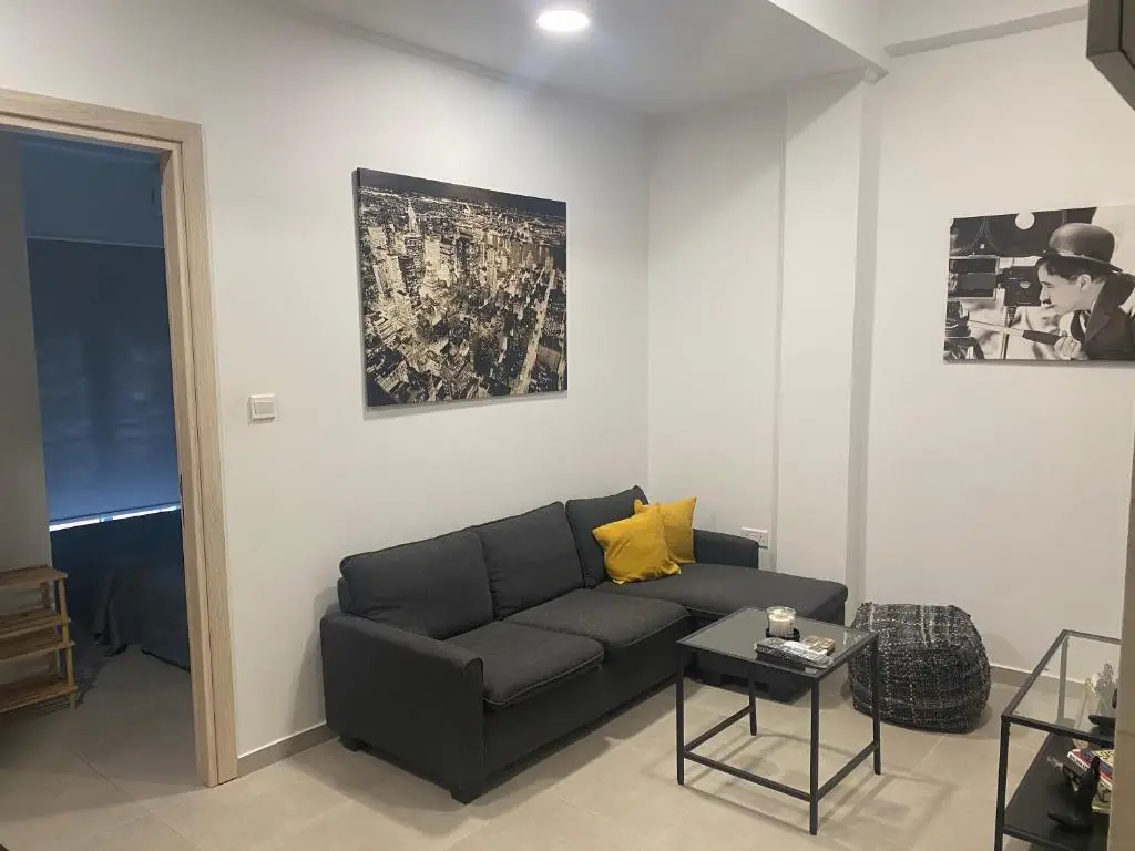Лимассол: Modern City Center Apartment Saripolou 2