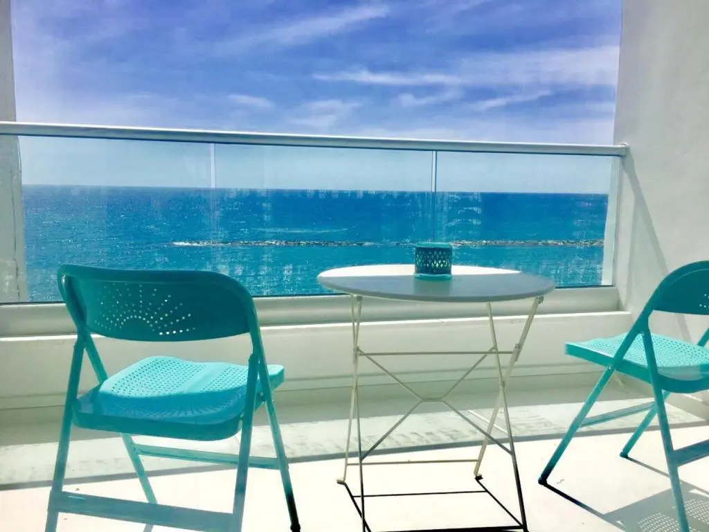Агиос Тихонас: On The Beach Penthouse by TrulyCyprus