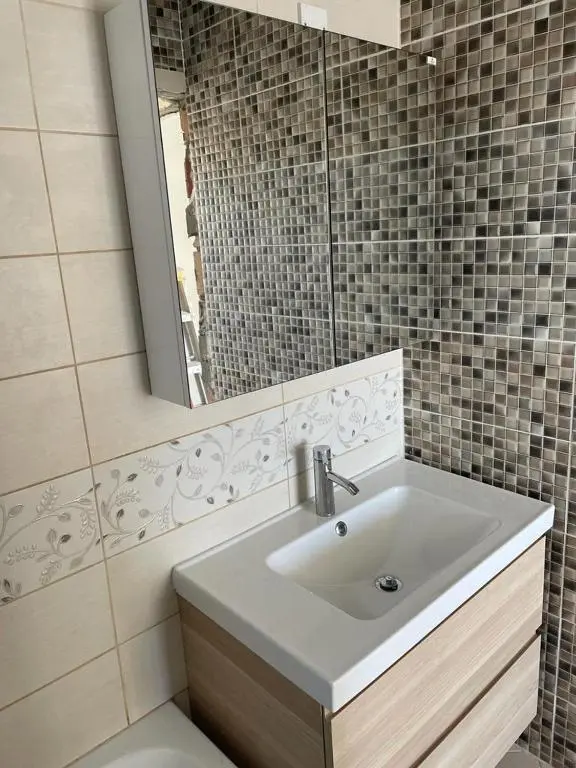 Агиос Тихонас: Wonderful 2-storey 2 bedroom apartment