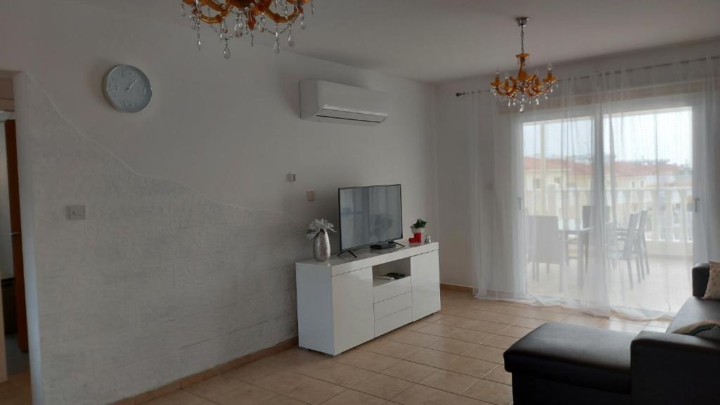 Айя-Напа: NISSI GOLDEN SANDS SEA VIEW 2 BEDROOM Apartment