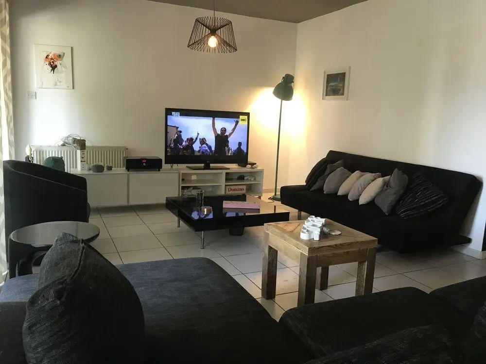 Никосия: Nicosia central flat 3 bedrooms