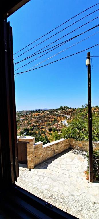 Какопетрия: Mountains view