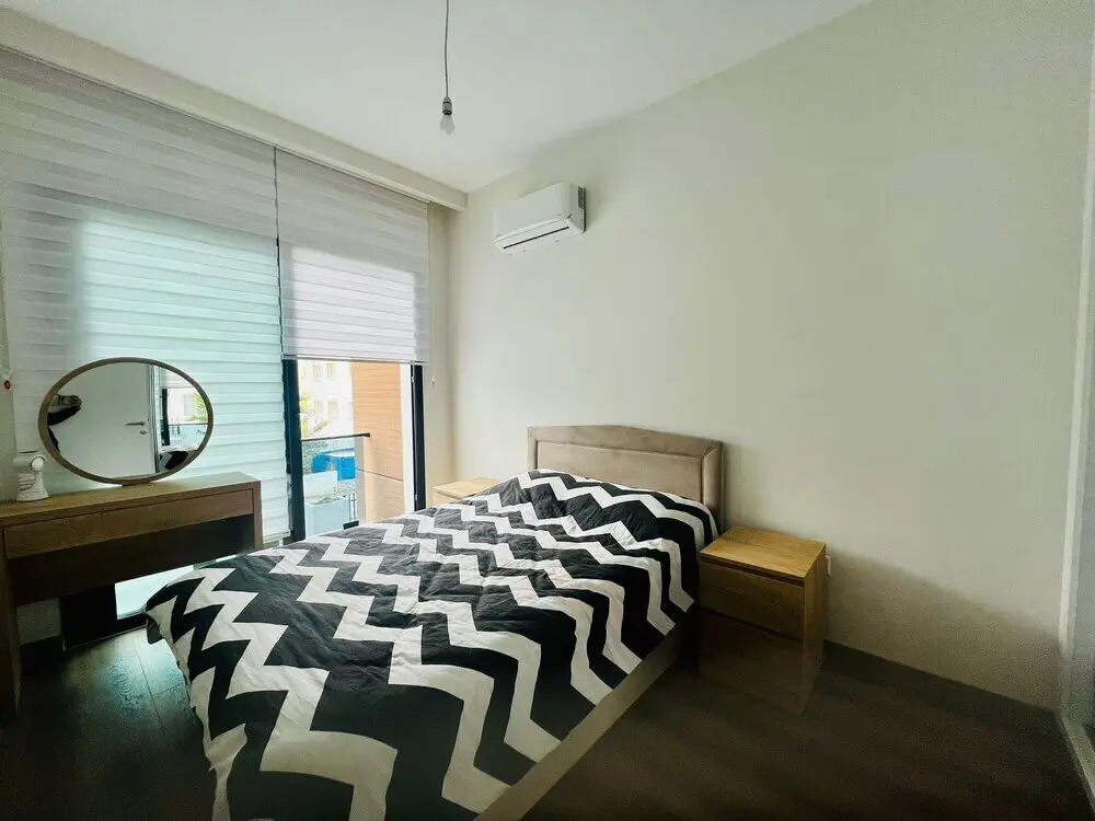 Цери: "A Brand new 1+1 Flat in Kyrenia. It is Central With a Lots of Facilities."