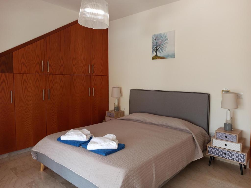 Полис Хрисохус: Villa Liberty - 4 Bedroom Beach Villa with private Swimming Pool