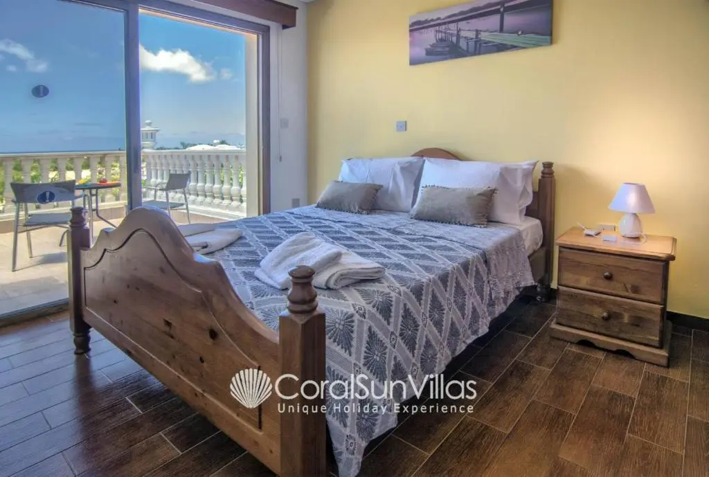 Пейя: Fabulous Villa In Coral Bay Near Beach, Amenities