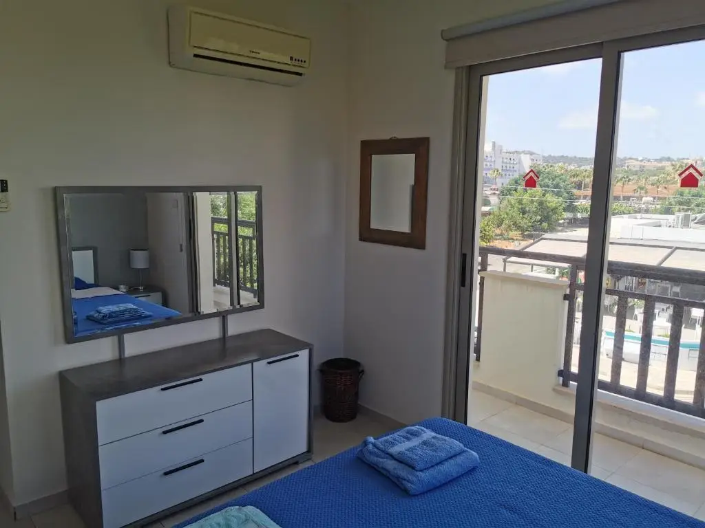 Протарас: Sea view apartment