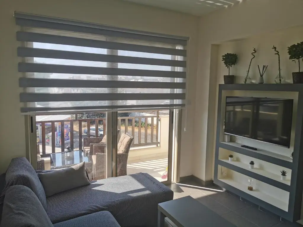 Протарас: Sea view apartment