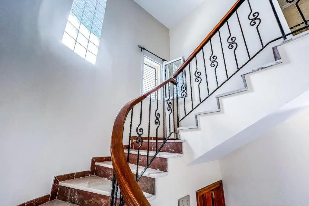 Алсанджак: Fantastic Villa with Private Beach in Girne