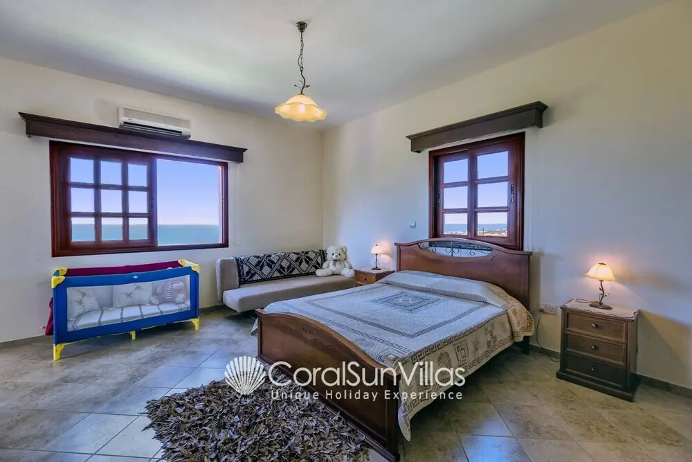 Айя-Марина Хрисохус: Away-from-it-all, Exceptional Sea Views Sleeps 10
