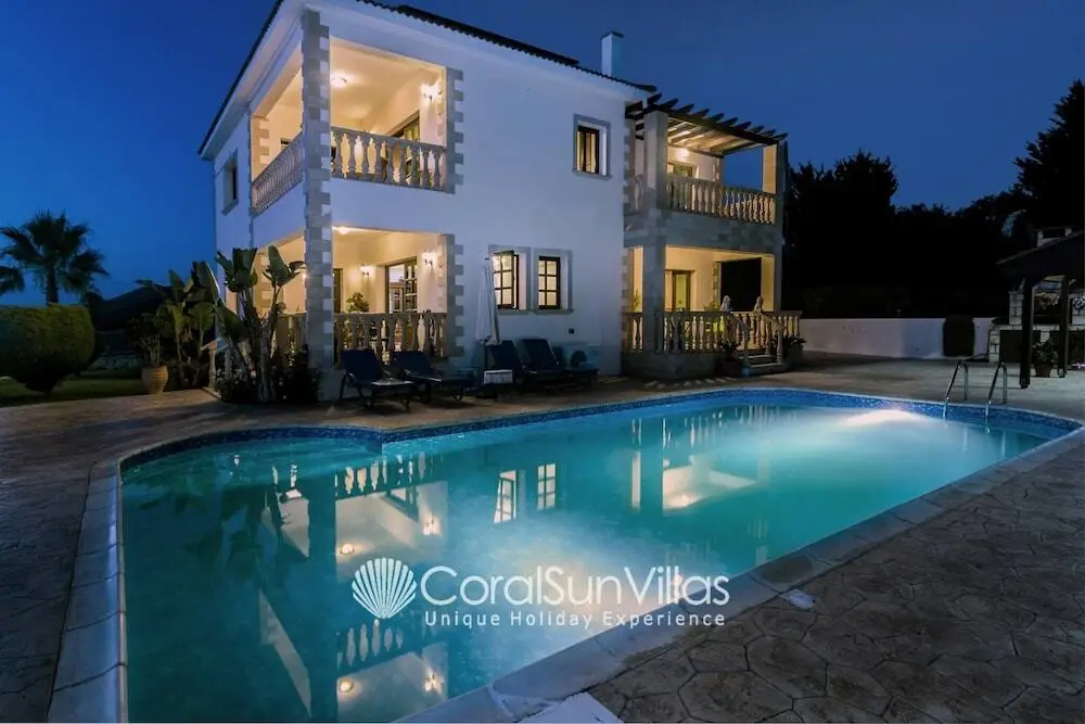 Айя-Марина Хрисохус: Away-from-it-all, Exceptional Sea Views Sleeps 10