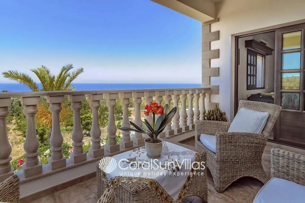 Айя-Марина Хрисохус: Away-from-it-all, Exceptional Sea Views Sleeps 10