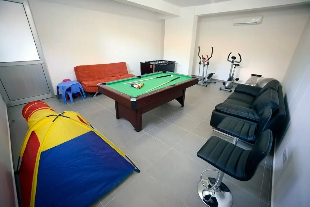 Аргака: Blue - Beach Front Spectacular Villa Sleeps 10