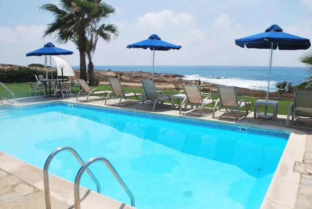 Киссонерга: Sea Front Villa, Heated Private Pool, Amazing Location Paphos 323