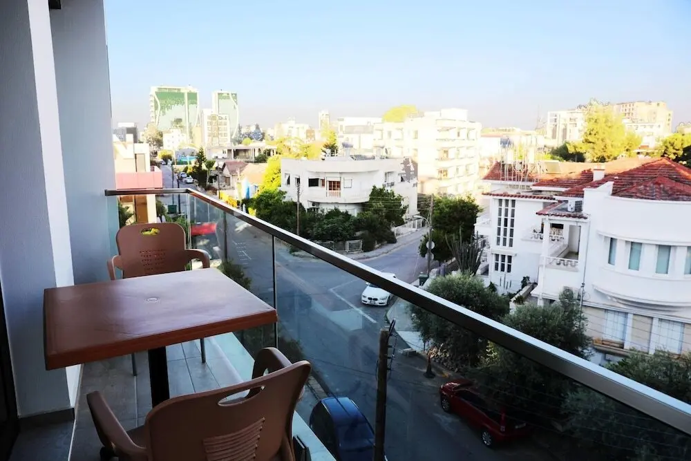 Северная Никосия: Flat w Balcony in Lefkosa 5 min to Kyrenia Gate