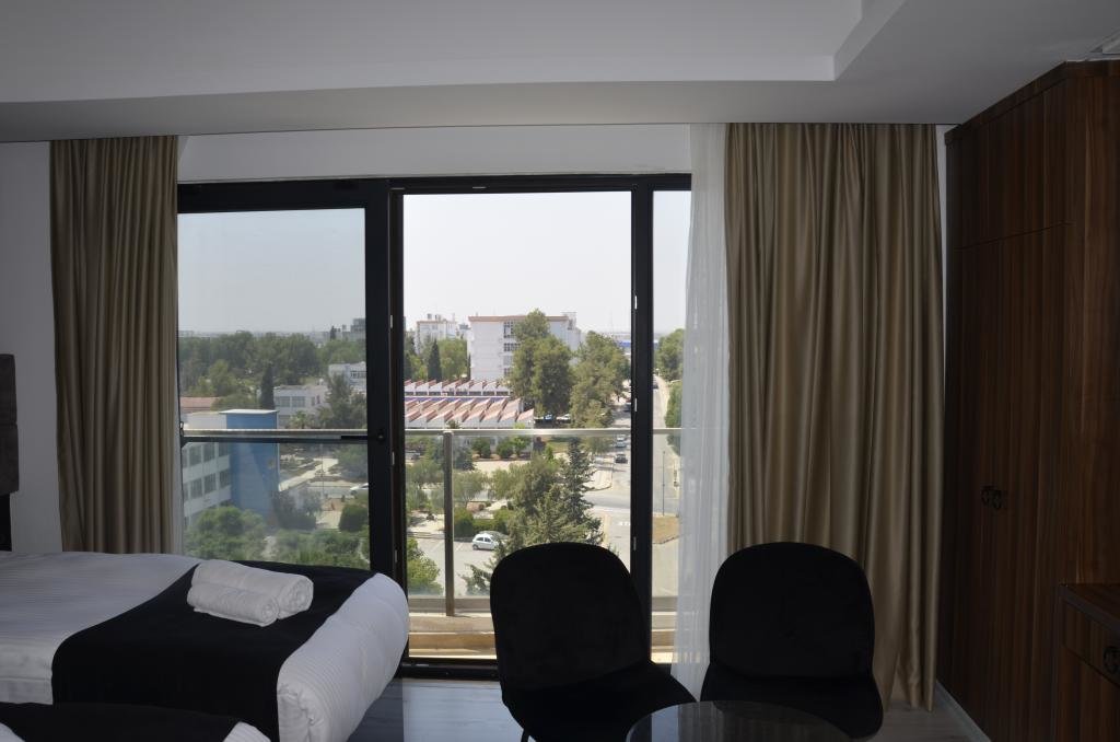 Фамагуста: Crown Salamis Hotel