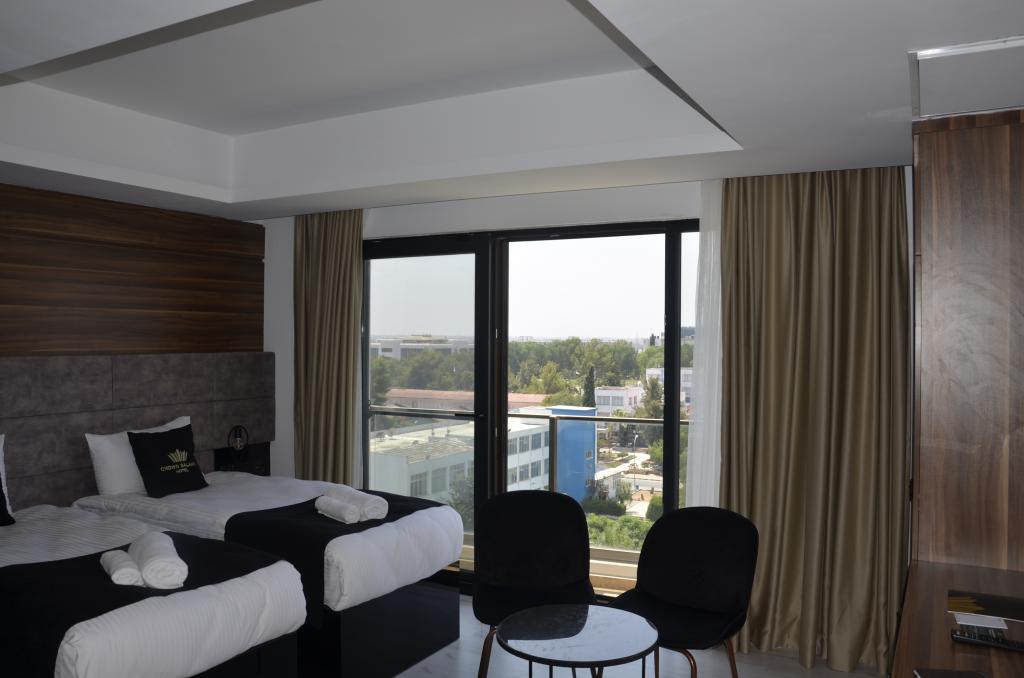Фамагуста: Crown Salamis Hotel