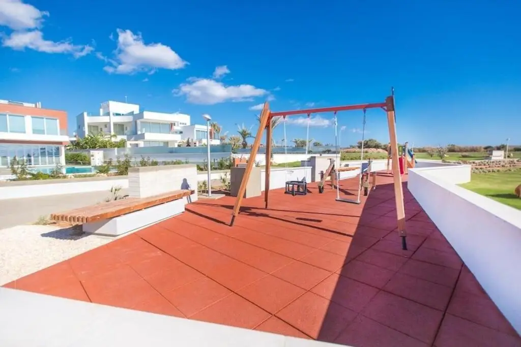 Айя-Напа: Glory Beachfront Villa