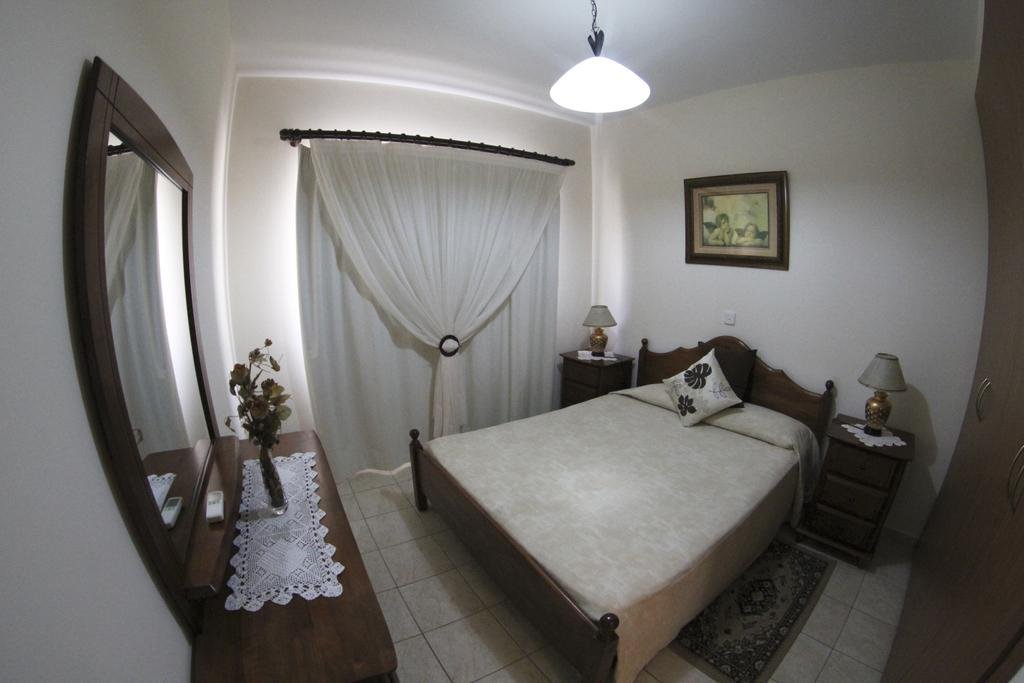 Писсури: Eve Pissouri Xinisteri Villa