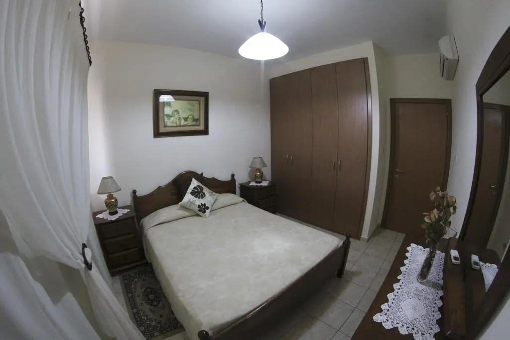 Писсури: Eve Pissouri Xinisteri Villa
