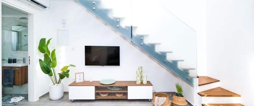 Фамагуста: Four Season Li̇fe
