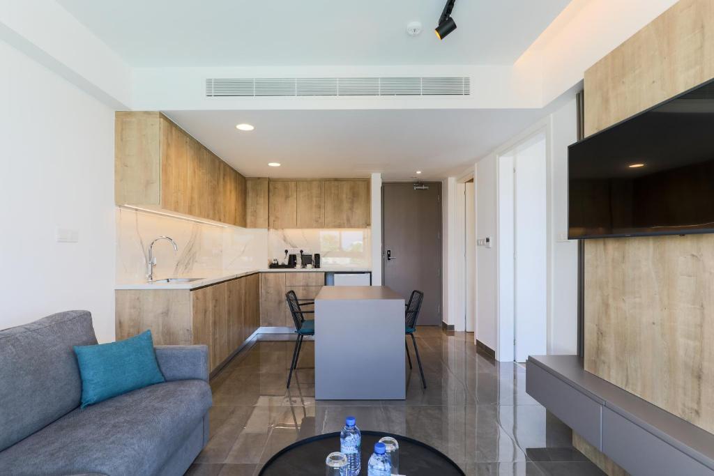 Ларнака: Апартаменты One Bedroom Pool View (Oroklini Beach)