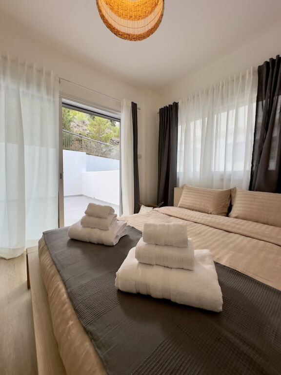 Агиа-Варвара: Welcome to Our Luxurious 1-bedroom Private Residence With a Special Patio