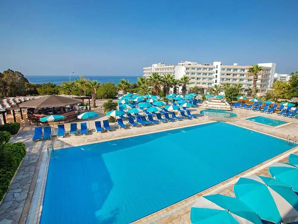 Айя-Напа: Sanders Florida - Charming Studio With Shared Pool