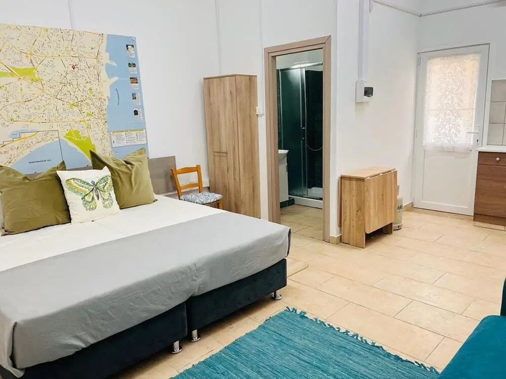 Ларнака: Impeccable Newly Renovated Studio in Larnaca