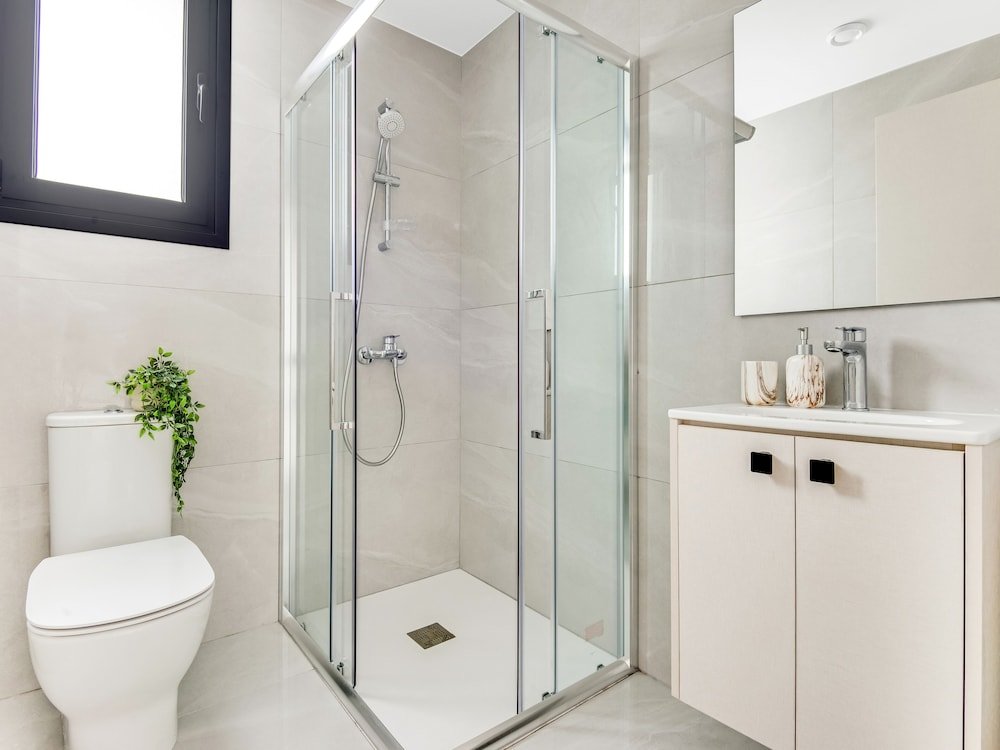 Лимассол: Sanders Premier - Lovely 2 bdr apt With Balcony