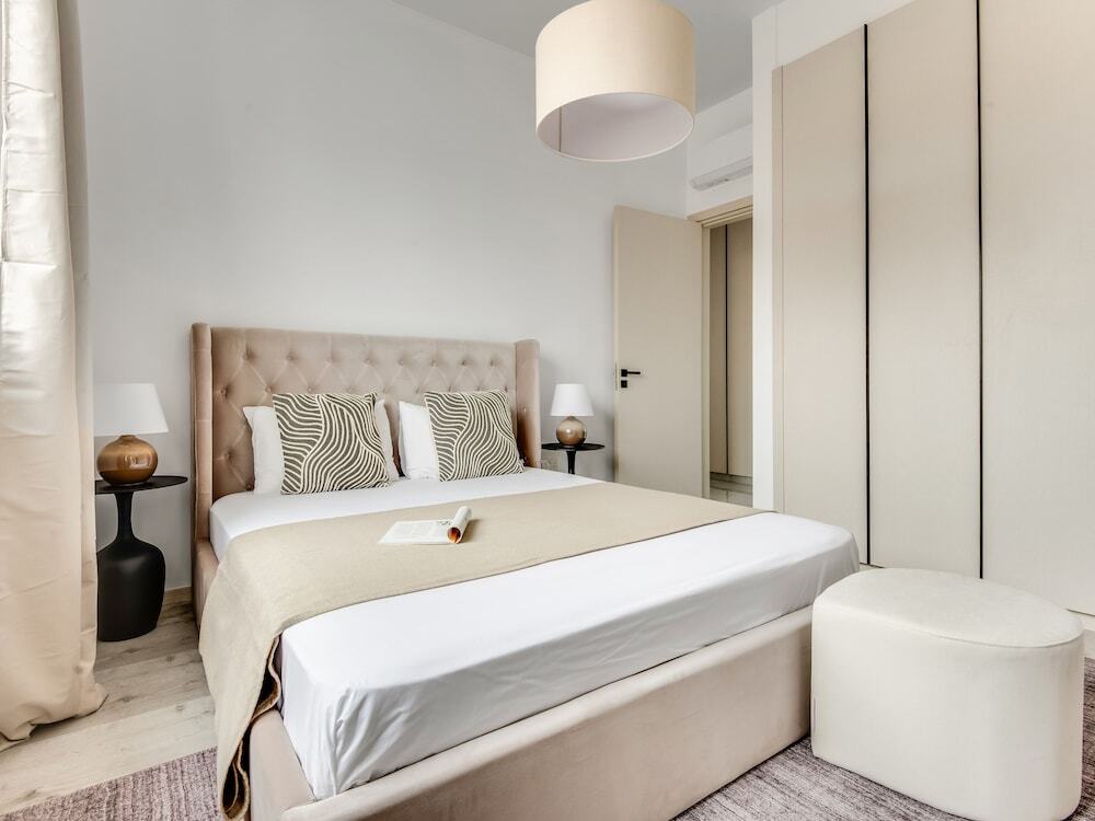 Лимассол: Sanders Premier - Nice 2 bdr apt With Balcony