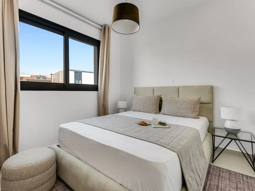 Лимассол: Sanders Triple - Cozy 1-bdr Apt With Balcony
