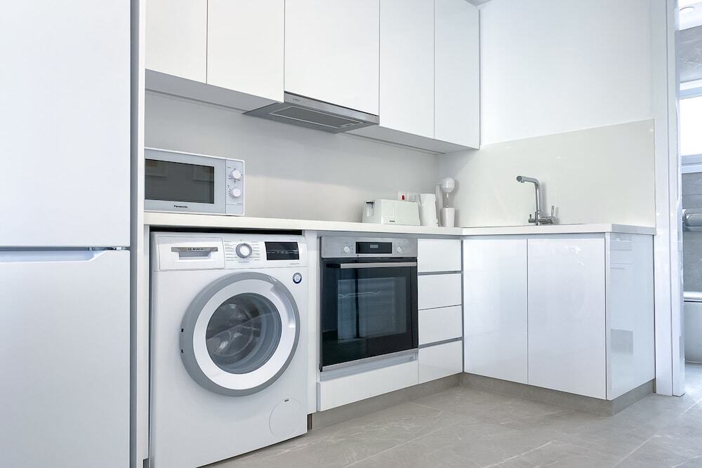 Пафос: Phaedrus Living: Limnaria Luxury Flat Vine 121