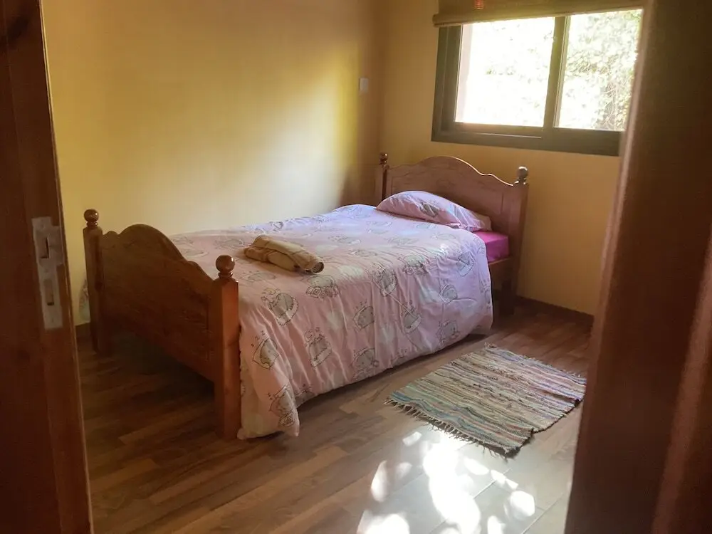 Какопетрия: Beautiful 3 Bedr House in Arakapas With Fireplace