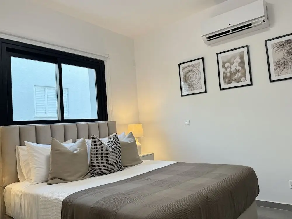Агиа-Варвара: Phaedrus Living White Hills Suites City View