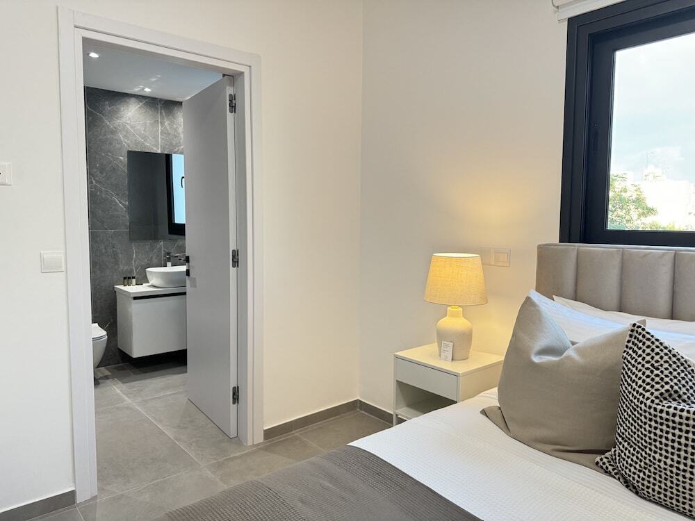 Phaedrus Living White Hills Suites City View — фото 1