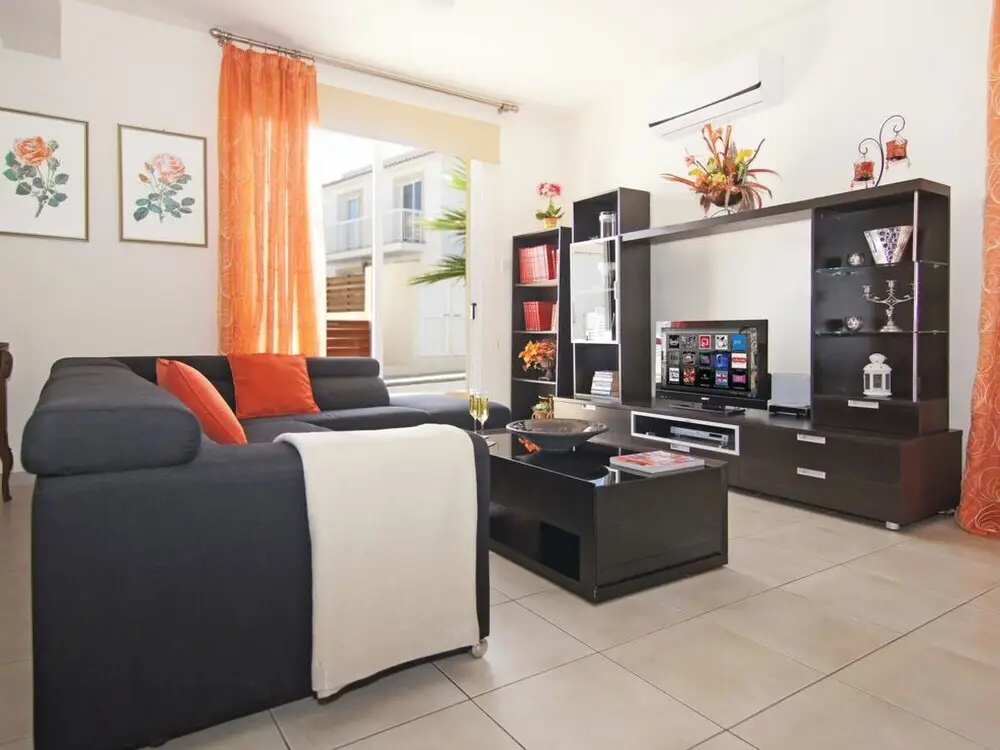 Протарас: Arcadia Paralimni in Paralimni