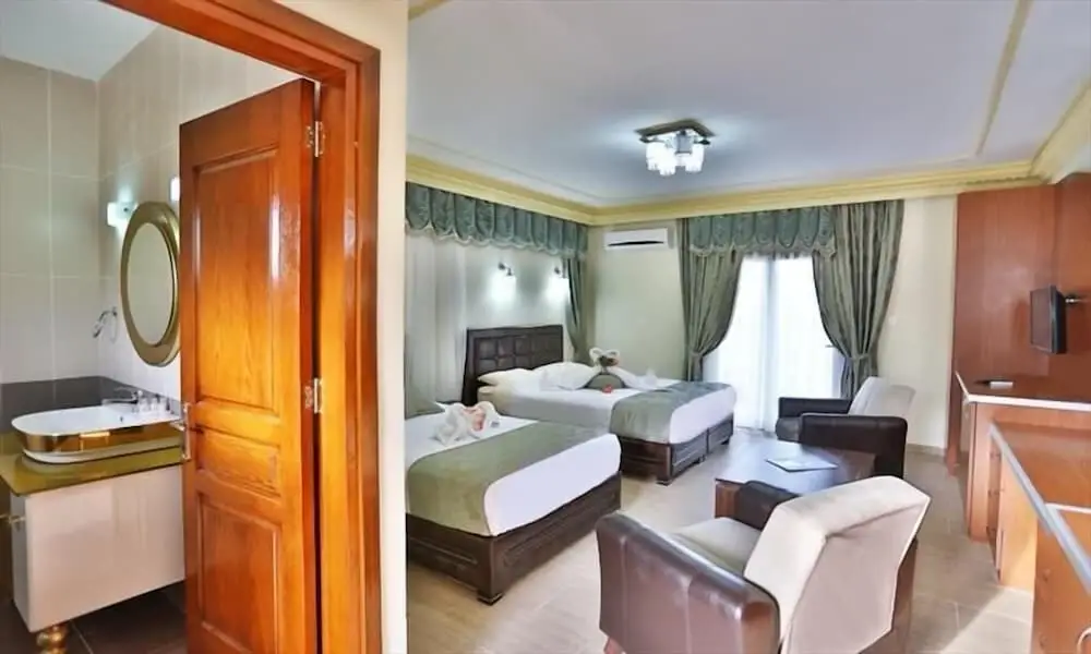 Алсанджак: River Hill Pearl Hotel
