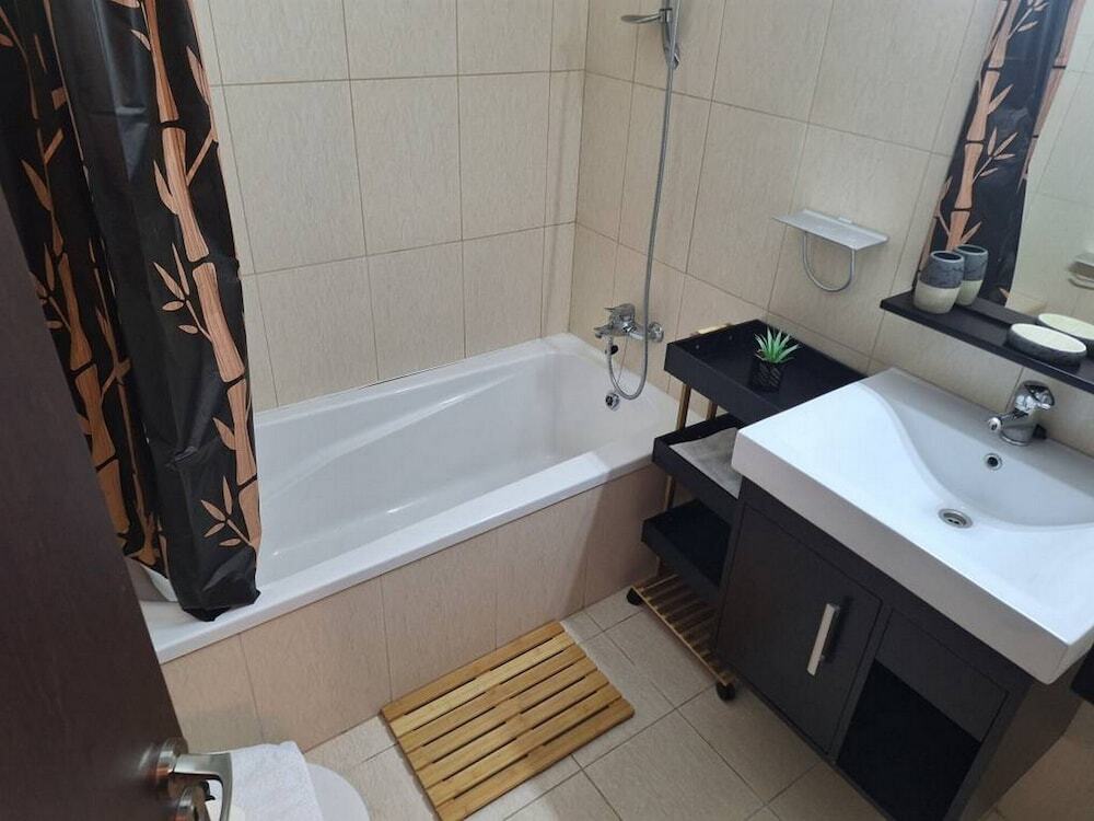 Терсефану: Paramount Gardens Resorts D204
