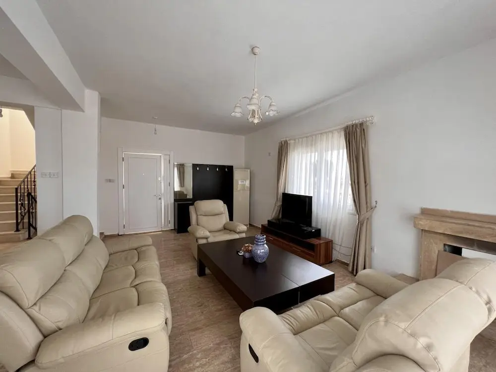 Северная Никосия: Villa With Private Pool 10 min to Kyrenia Gates