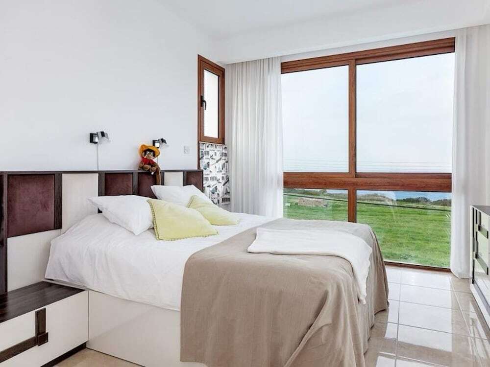 Аканту: Luxurious Villa With Breathtaking Seaview