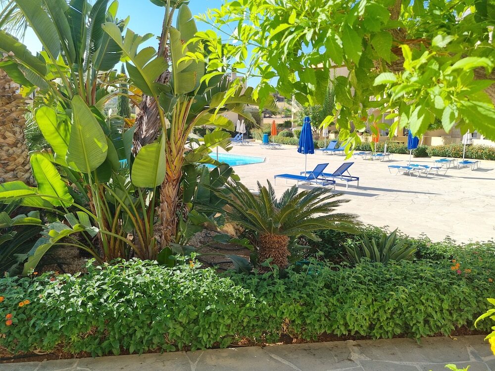 Полис Хрисохус: Cyprus, 2 Beds Ensuite, Pool, Patios, Wifi, Parkin