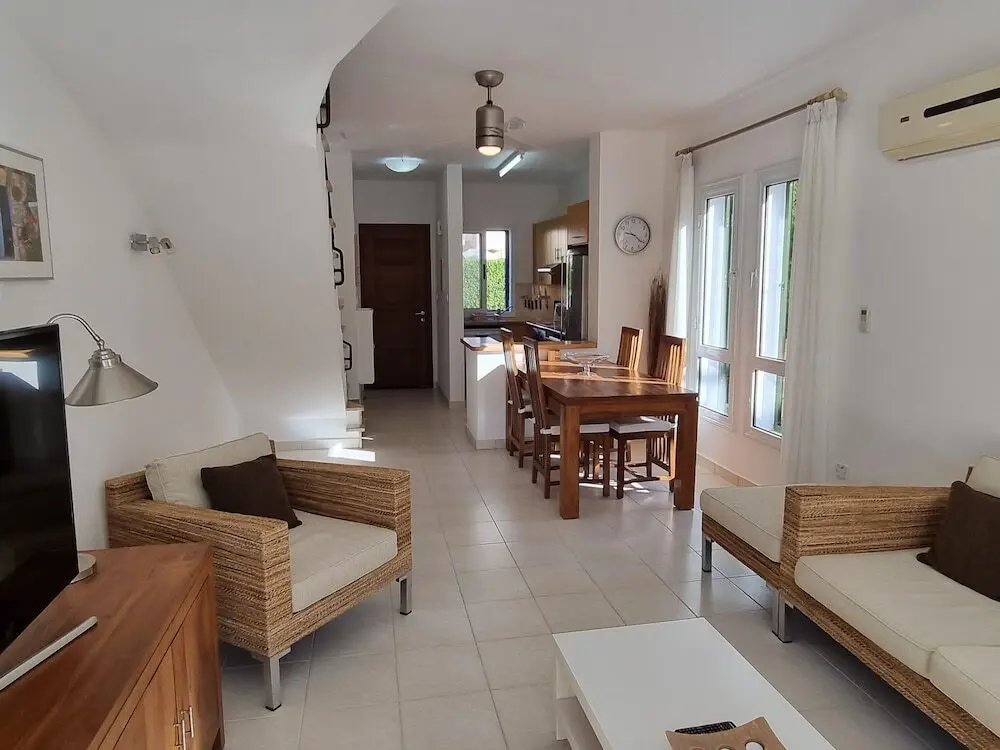 Полис Хрисохус: Cyprus, 2 Beds Ensuite, Pool, Patios, Wifi, Parkin