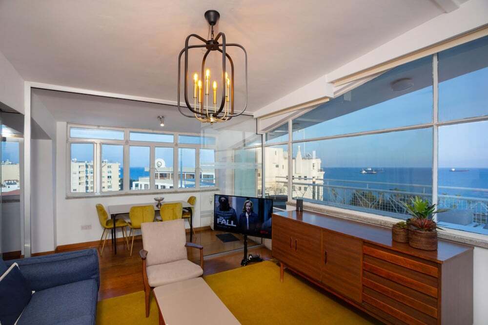 Лимассол: 1-80 Collection 601 Penthouse