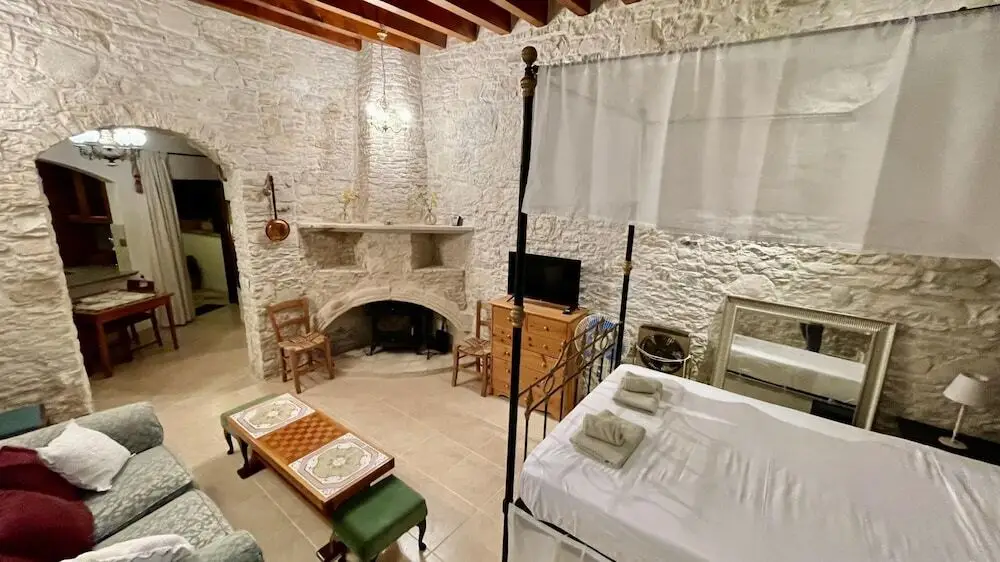 Какопетрия: Juliet Suite Studio in Dhoros